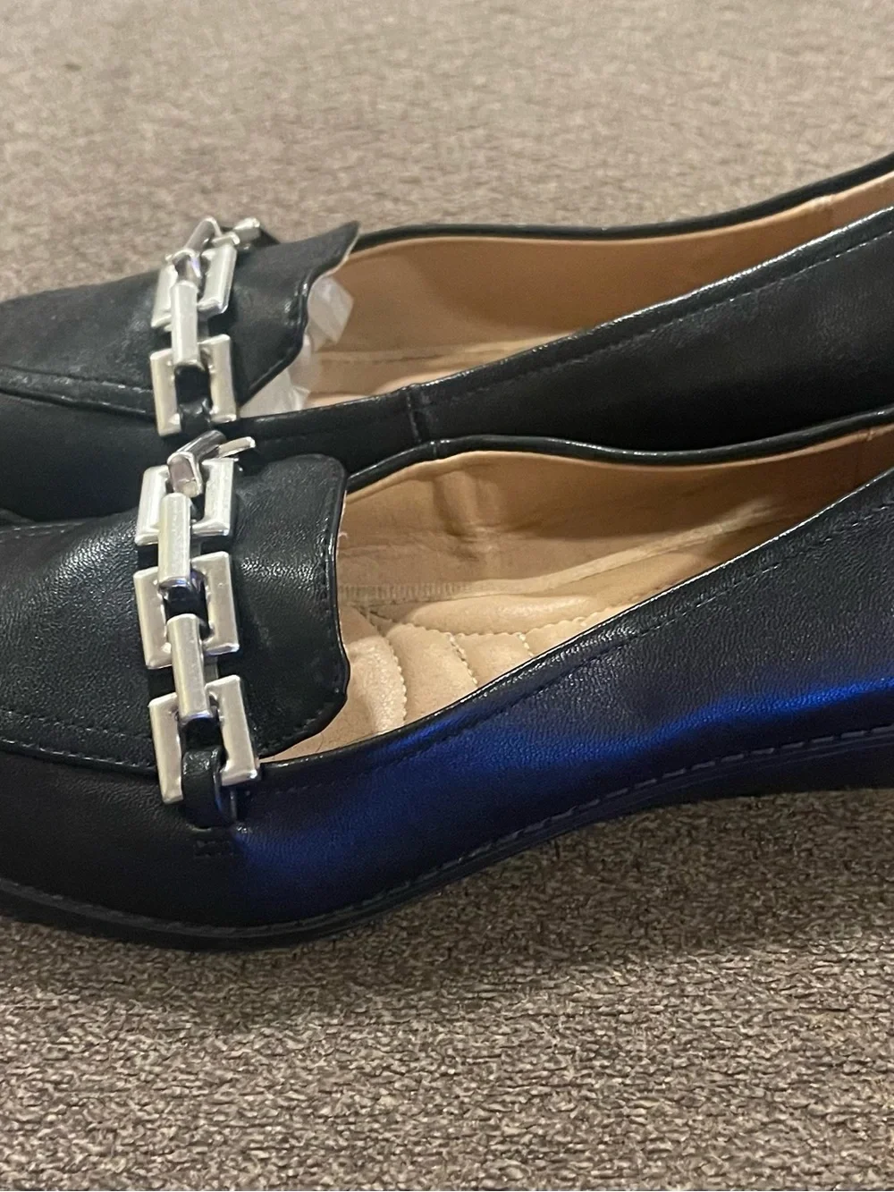 Adrienne Vittadini classic black